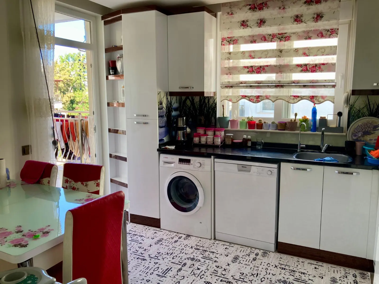 Kitchen area